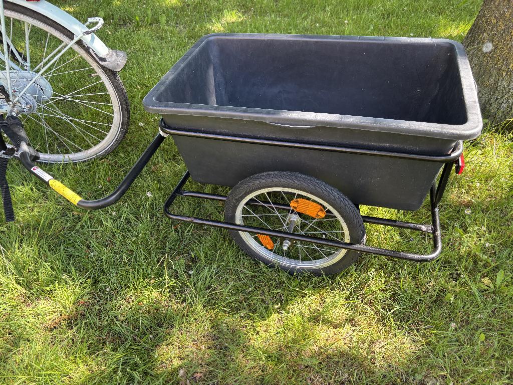 Roland Big Boy Fietskar met as bevestiging (weber koppeling), Fietsen en Brommers, Fietsaccessoires | Aanhangers en Karren, Ophalen