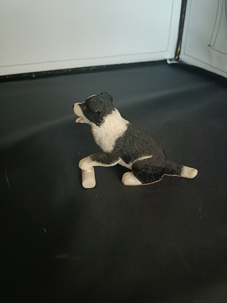 vintage beeldje border collie puppy met zuigfles, Ophalen of Verzenden, Zo goed als nieuw, Dier