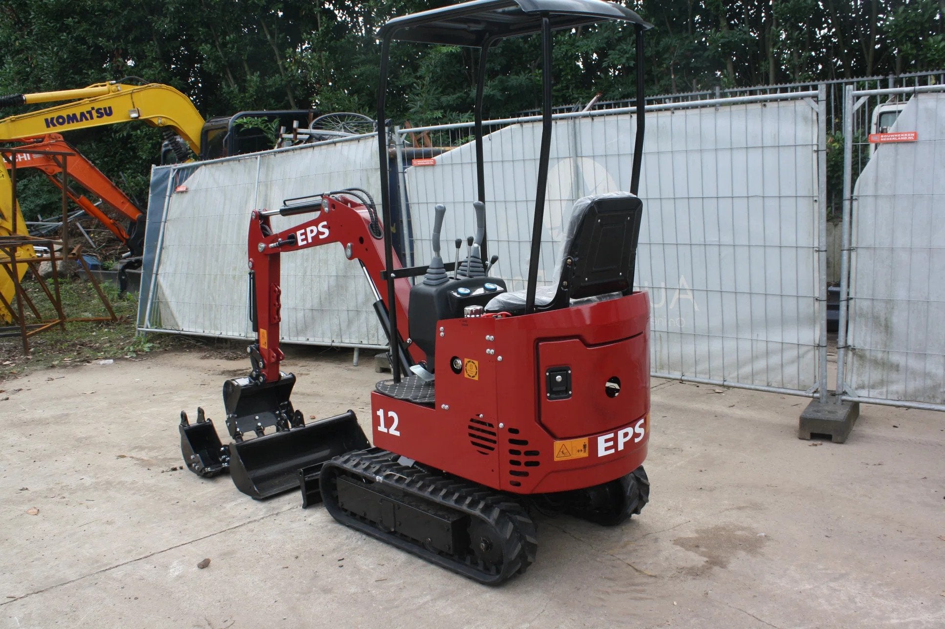 EPS 12 minigraver diesel demo 3x graafbak graafmachine, Graafmachine