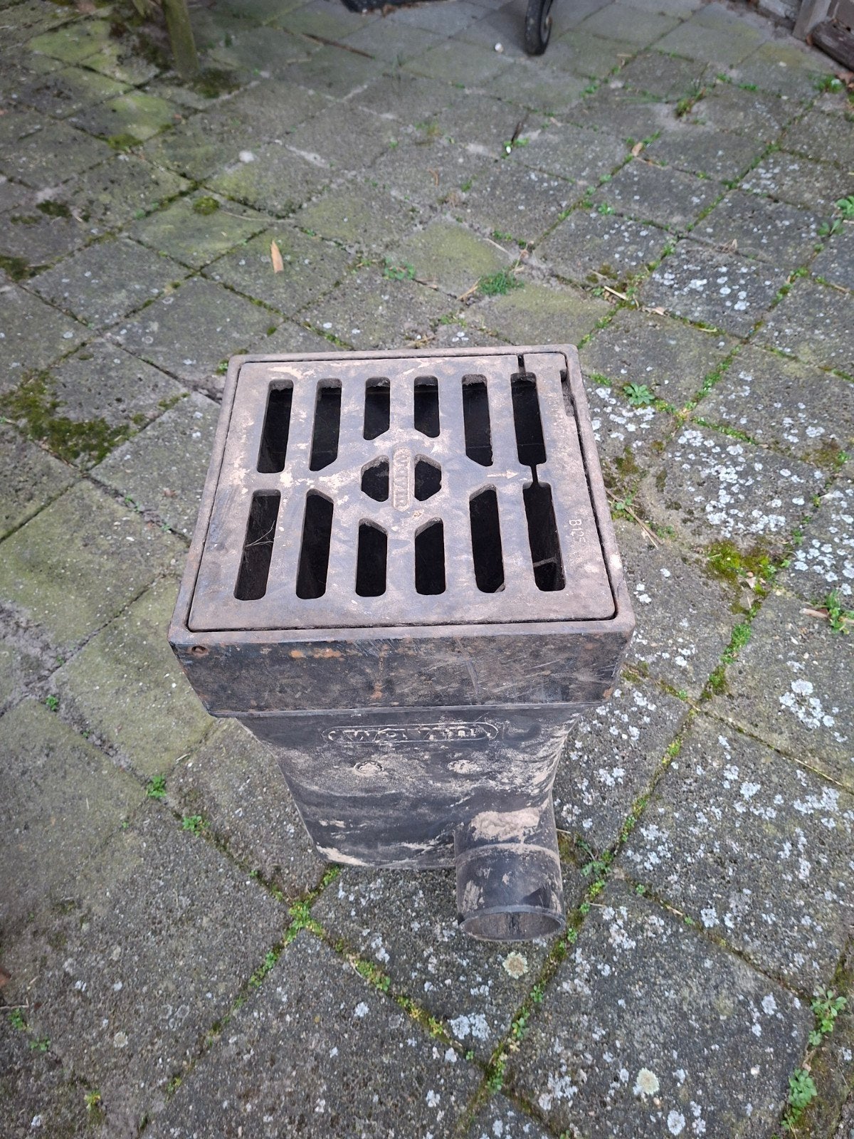 Straatkolk met stank afsluiter, Ophalen, Pvc, Minder dan 2 meter, 80 mm of meer