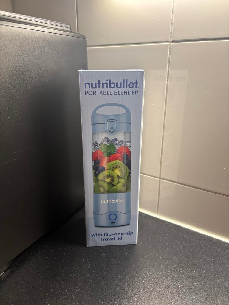Nutribullet Portable Blender met Flip-and-Sip Deksel - Nieuw, Ophalen of Verzenden, Nieuw, Blender to go