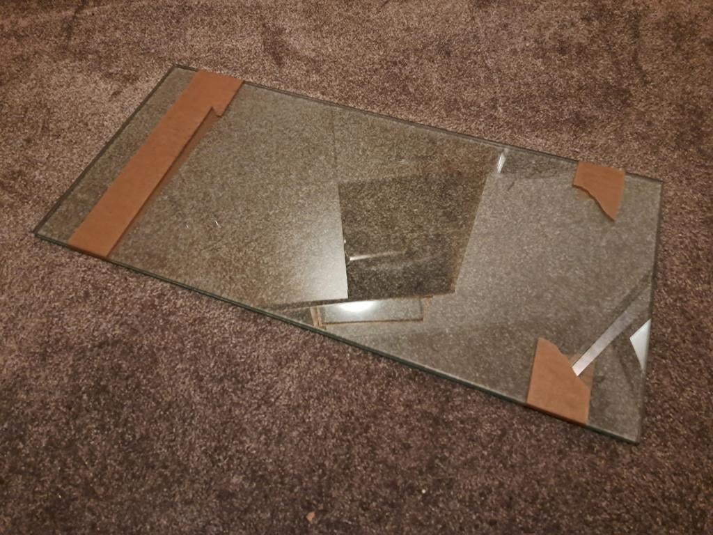 2 x glasplaat luxe vitrine 62.5 x 29,5 cm, Huis en Inrichting, Ophalen, 50 tot 100 cm, Zo goed als nieuw, Minder dan 100 cm