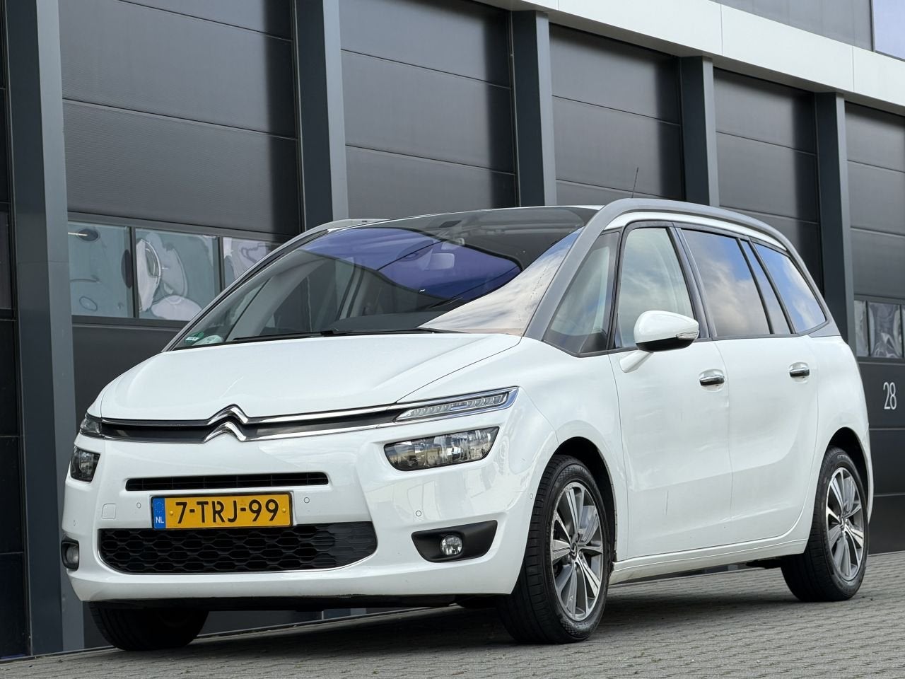Citroën C4 Picasso 1.6 HDi Navi Camera 7-PERS (bj 2014), Auto's, Citroën, 1295 kg, 4 cilinders, Parkeersensor, 7 stoelen