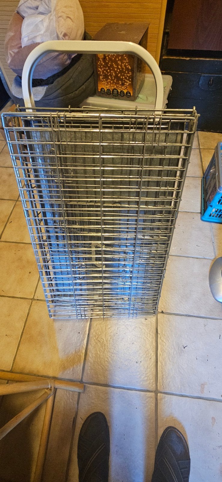 2 zo goed als niet gebruikte benches van 80x50x55, Ophalen