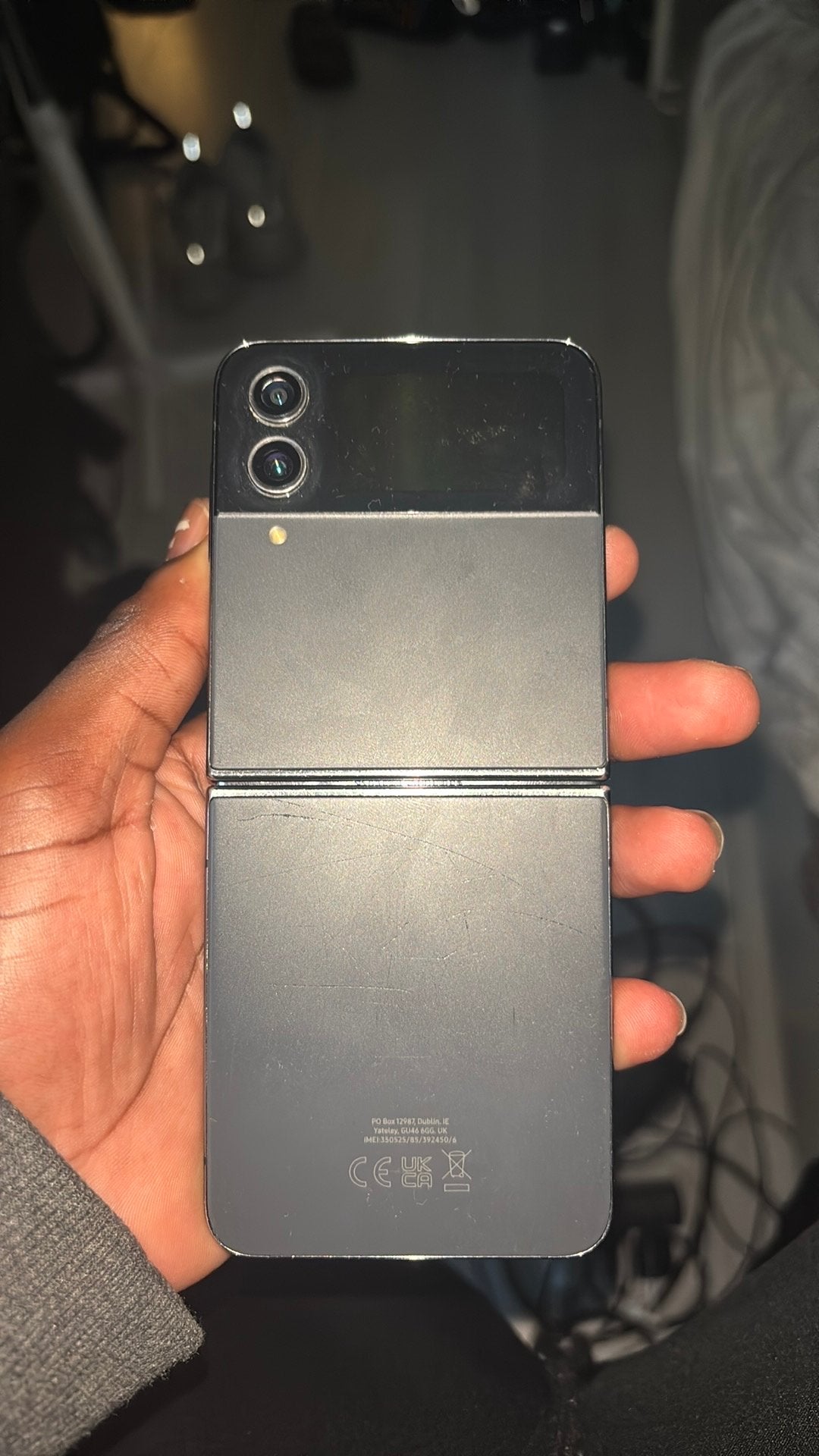 Samsung flip telefoon, Telecommunicatie, Ophalen, Zwart, Zo goed als nieuw, 128 GB