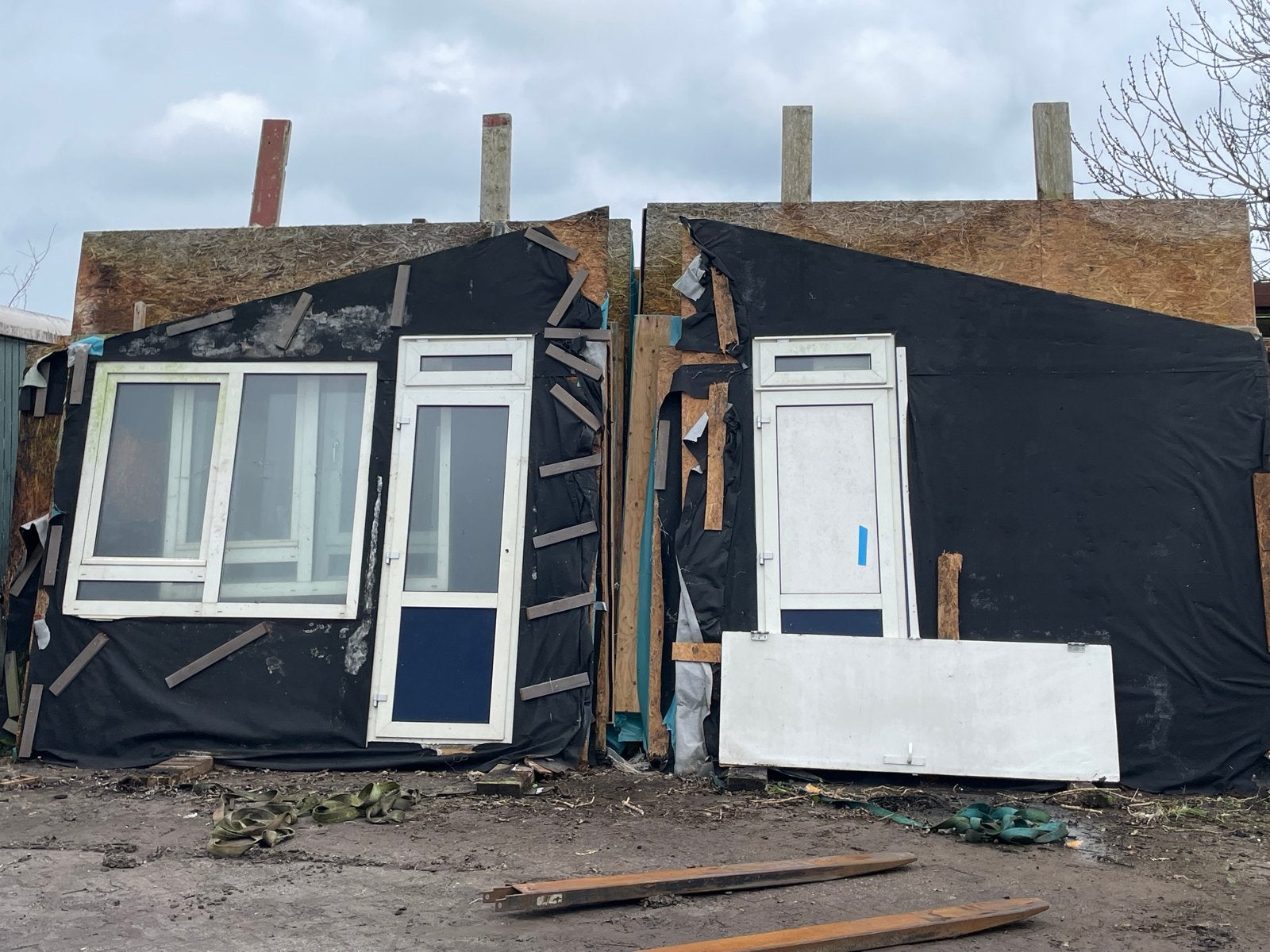 Houten prefab gebouw met HSB wanden en vloerdelen, Ophalen, Gebruikt, Minder dan 25 mm, Overige typen