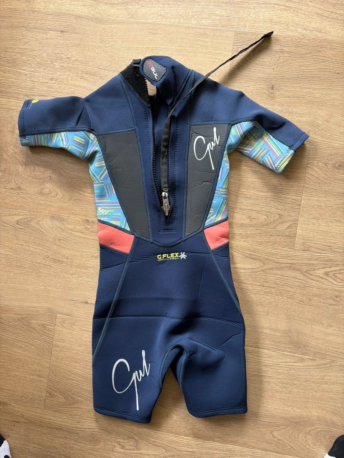 Gul surfpak maat 140.146, Watersport en Boten, Watersportkleding, Ophalen of Verzenden, Zo goed als nieuw, Kind, Wetsuit