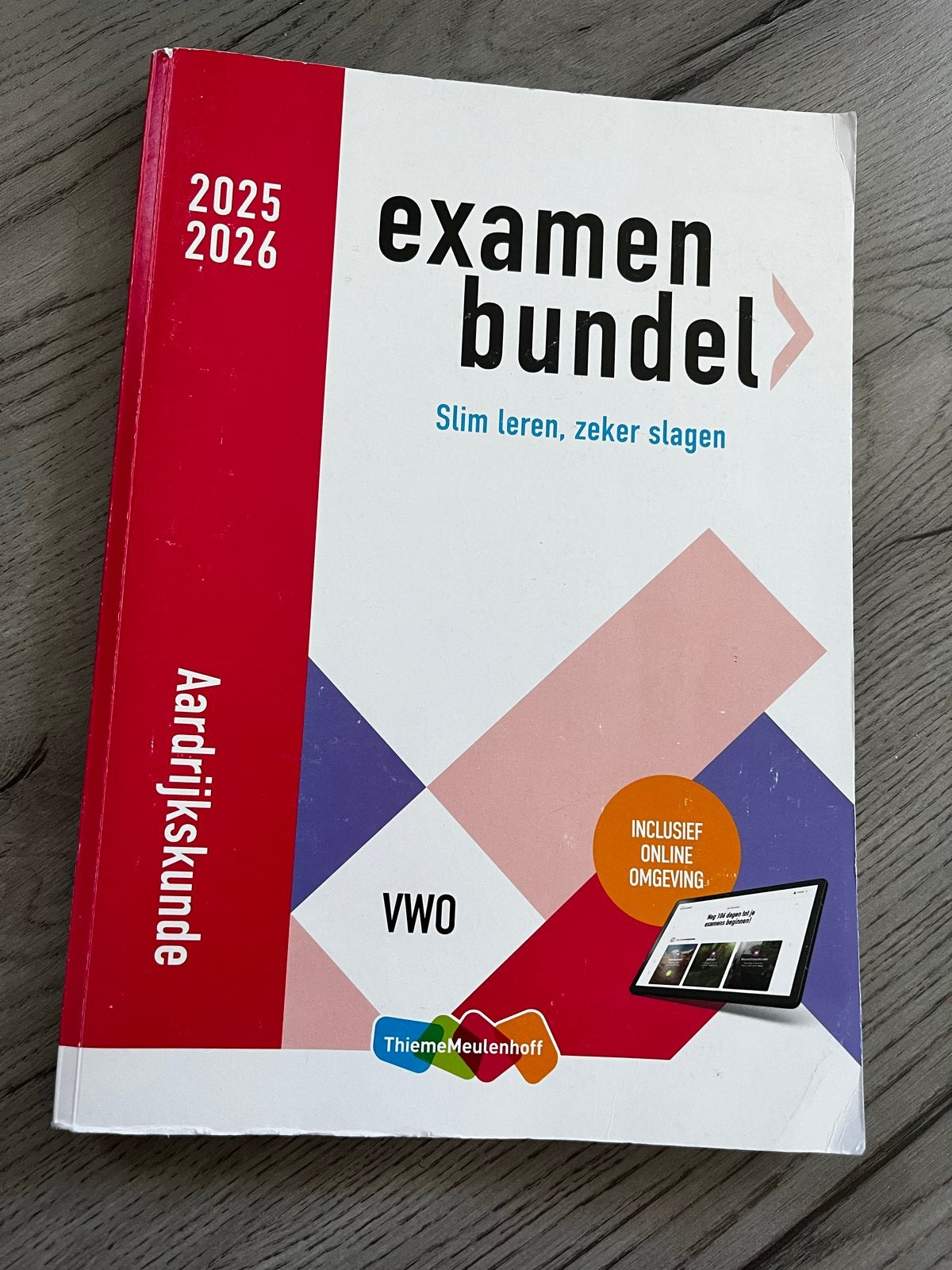Examenbundel Aardrijkskunde VWO 2025-2026, Ophalen, Zo goed als nieuw, VWO, Aardrijkskunde