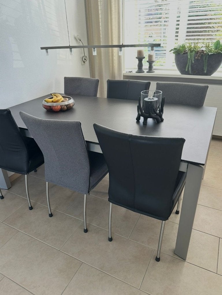 Moderne uitschuifbare eettafel - Antraciet keramiek & RVS, Huis en Inrichting, Tafels | Eettafels, Ophalen, Overige materialen