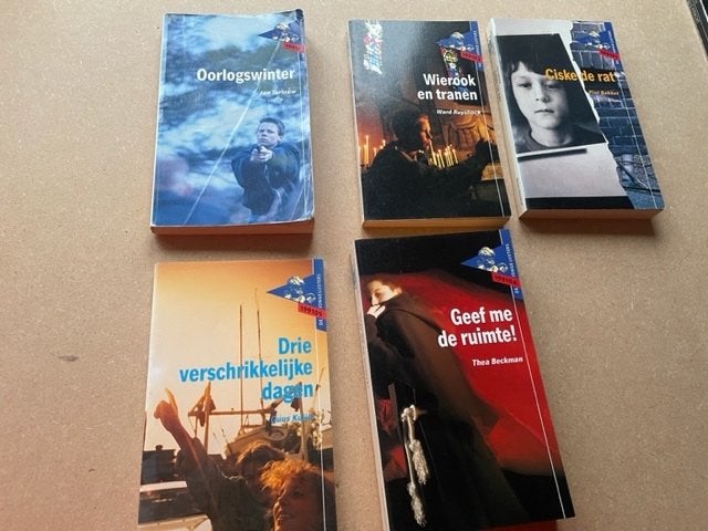 Te koop: 5x jonge lijsters boeken middelbare school 1991!!, Ophalen of Verzenden, Gelezen, Diverse auteurs