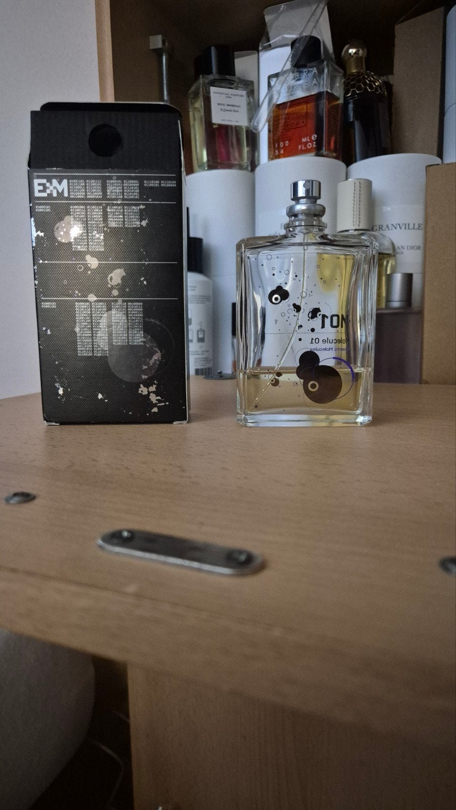 Escentric Molecules - Molecule 01 decants, Sieraden, Tassen en Uiterlijk, Uiterlijk | Parfum, Zo goed als nieuw, Ophalen of Verzenden