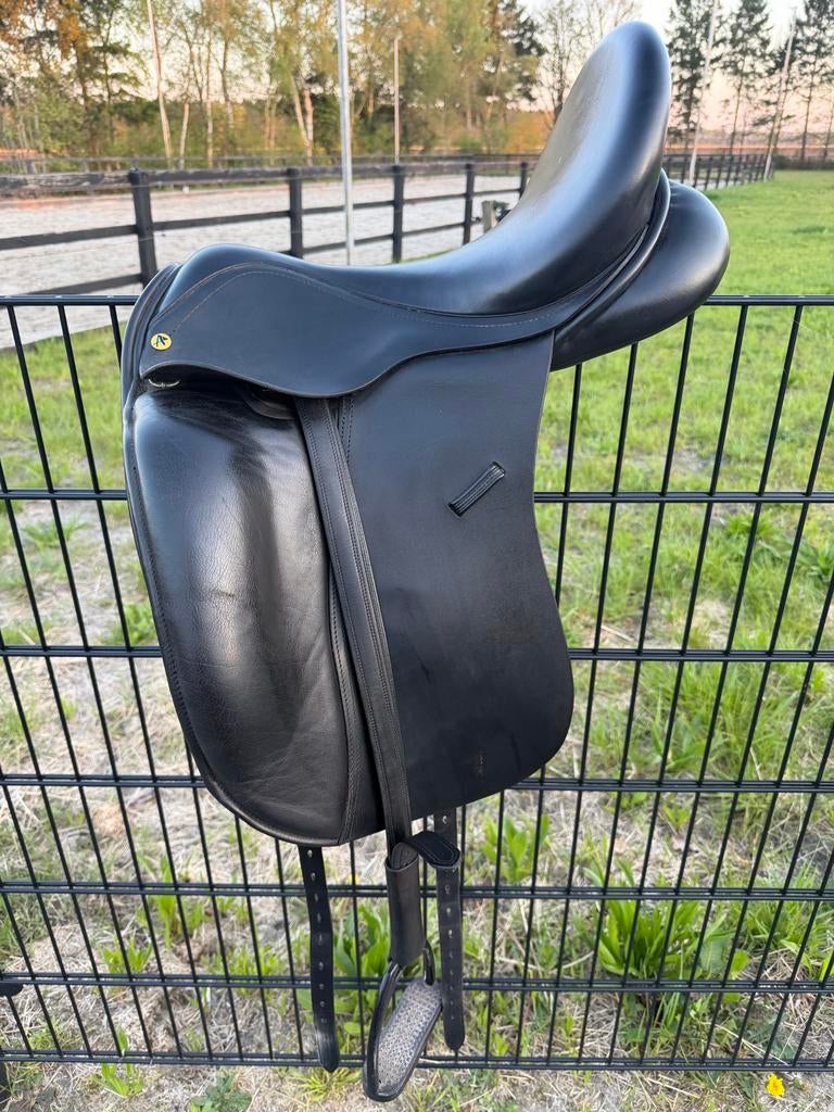 Dressuurzadel Anatomica Octant G3, Dieren en Toebehoren, Paarden en Pony's | Zadels, Ophalen, Dressuur