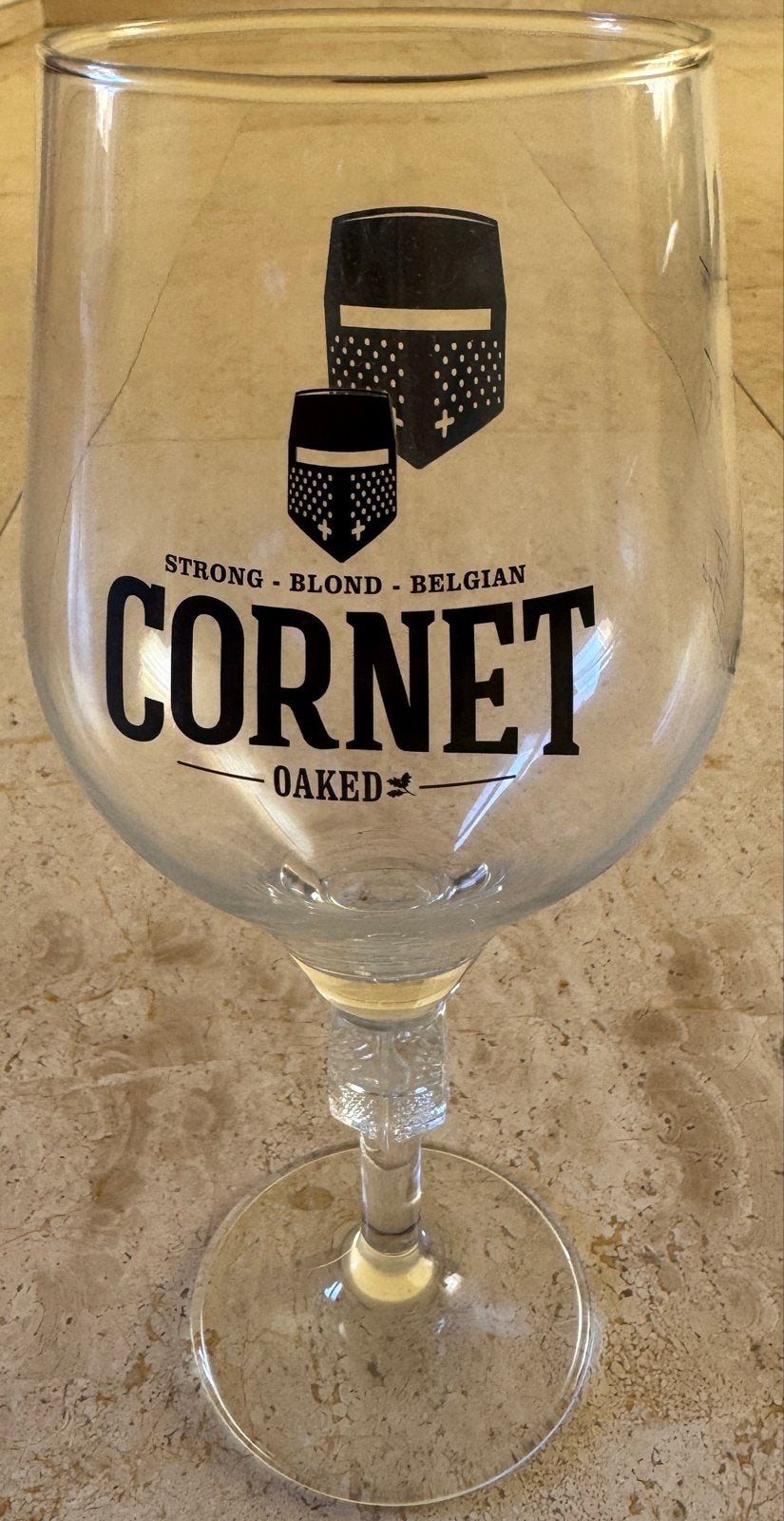 Cornet bierglas - Groot en elegant, Verzamelen, Ophalen of Verzenden, Zo goed als nieuw, Glas of Glazen, Overige merken