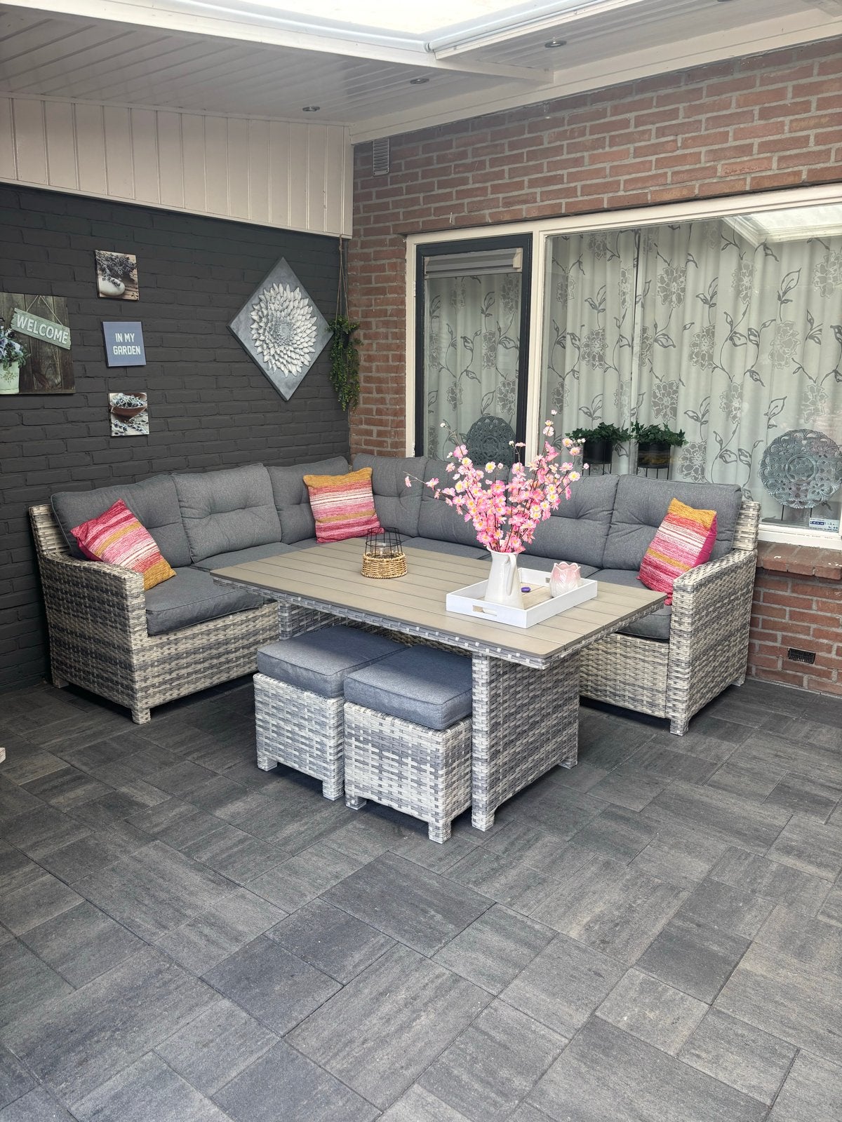Zo goed als nieuwe loungeset met tafel en 2 stoeltjes, Ophalen, Meer dan 8 zitplaatsen, Zo goed als nieuw, Loungeset