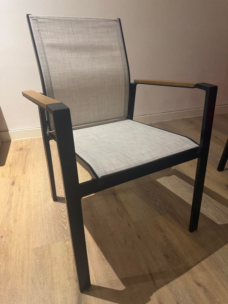 Bahia stapelbare tuinstoel - zwart aluminium, textileen, Ophalen, Zo goed als nieuw, Aluminium, Stapelbaar