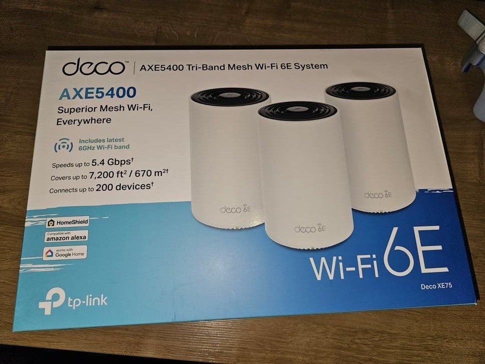 TP-Link Deco XE75 (3-pack) AXE5400 Tri-Band Mesh Wi-Fi 6E, Computers en Software, Ophalen of Verzenden, Zo goed als nieuw, Router