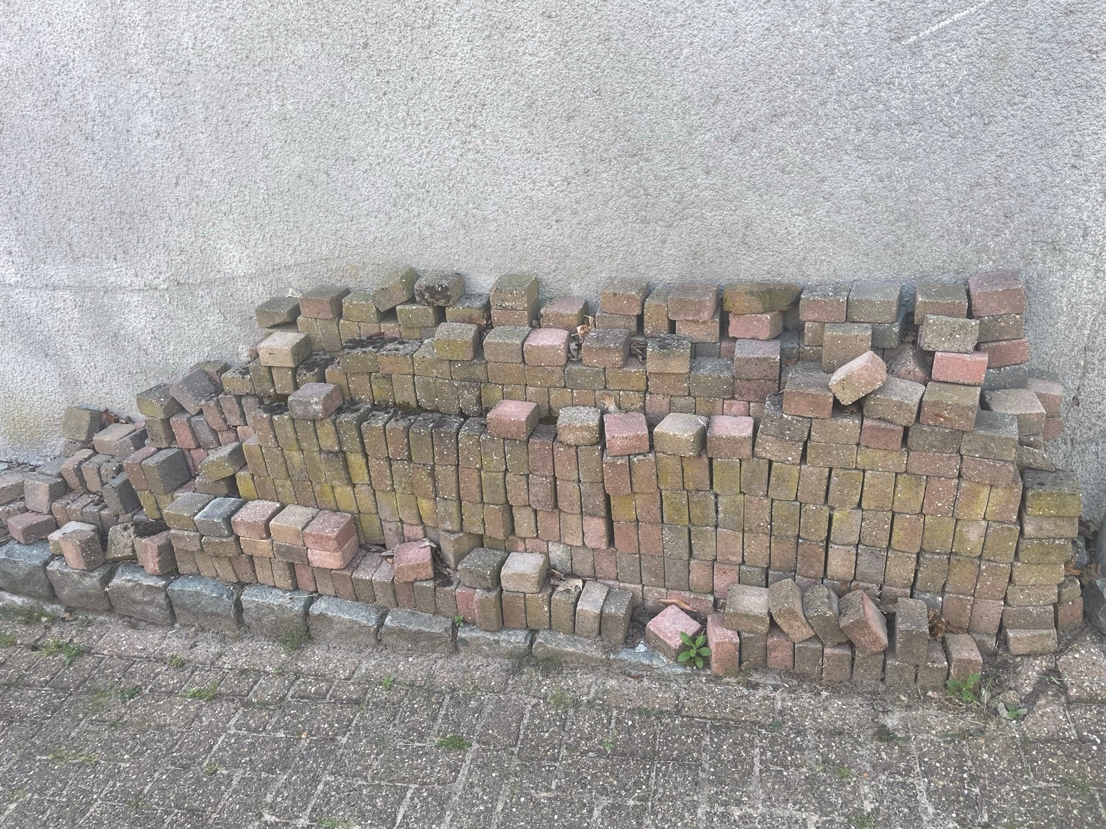 Ongeveer 800 gebruikte cobbelstones 10X10 cm., Ophalen, Overige materialen, Gebruikt, Klinkers
