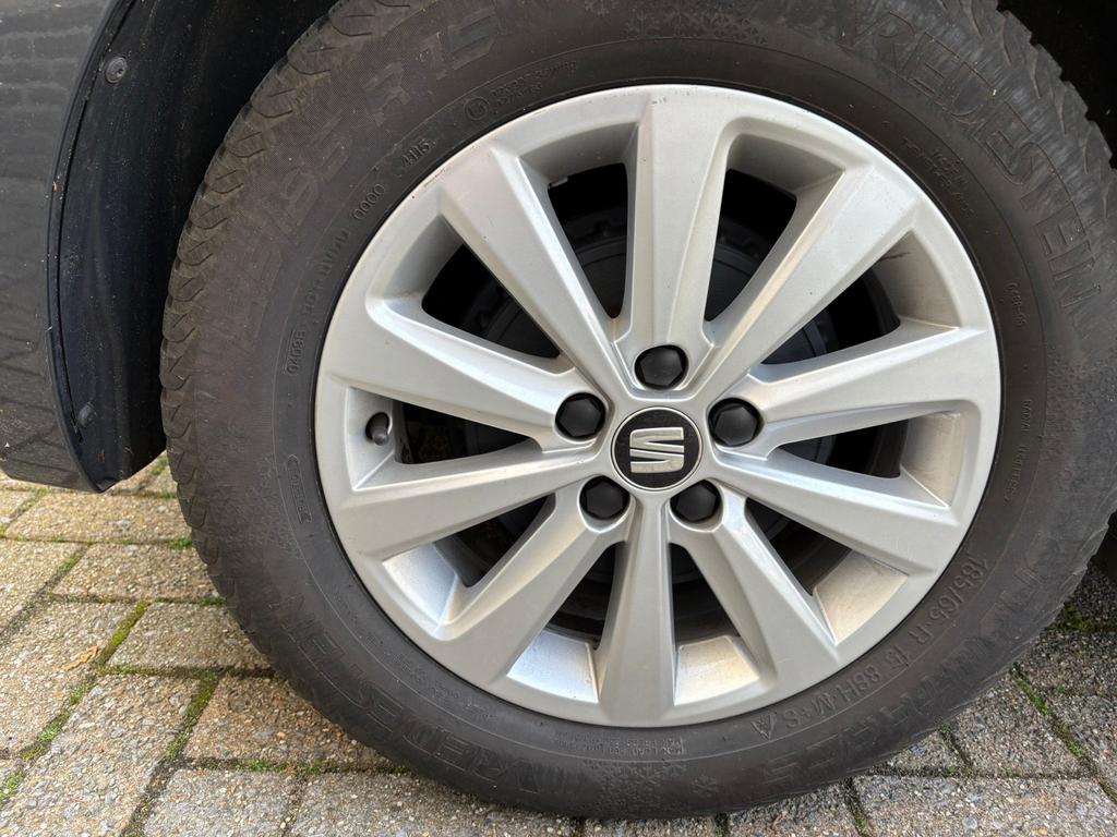 Originele Seat velgen met Vredestein winterbanden, Ophalen, Gebruikt