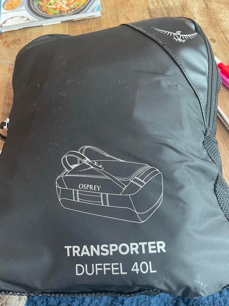 Osprey Transporter 40L Duffel - Ideaal voor Reizen, 30 cm of meer, Zwart, Nieuw, Ophalen of Verzenden