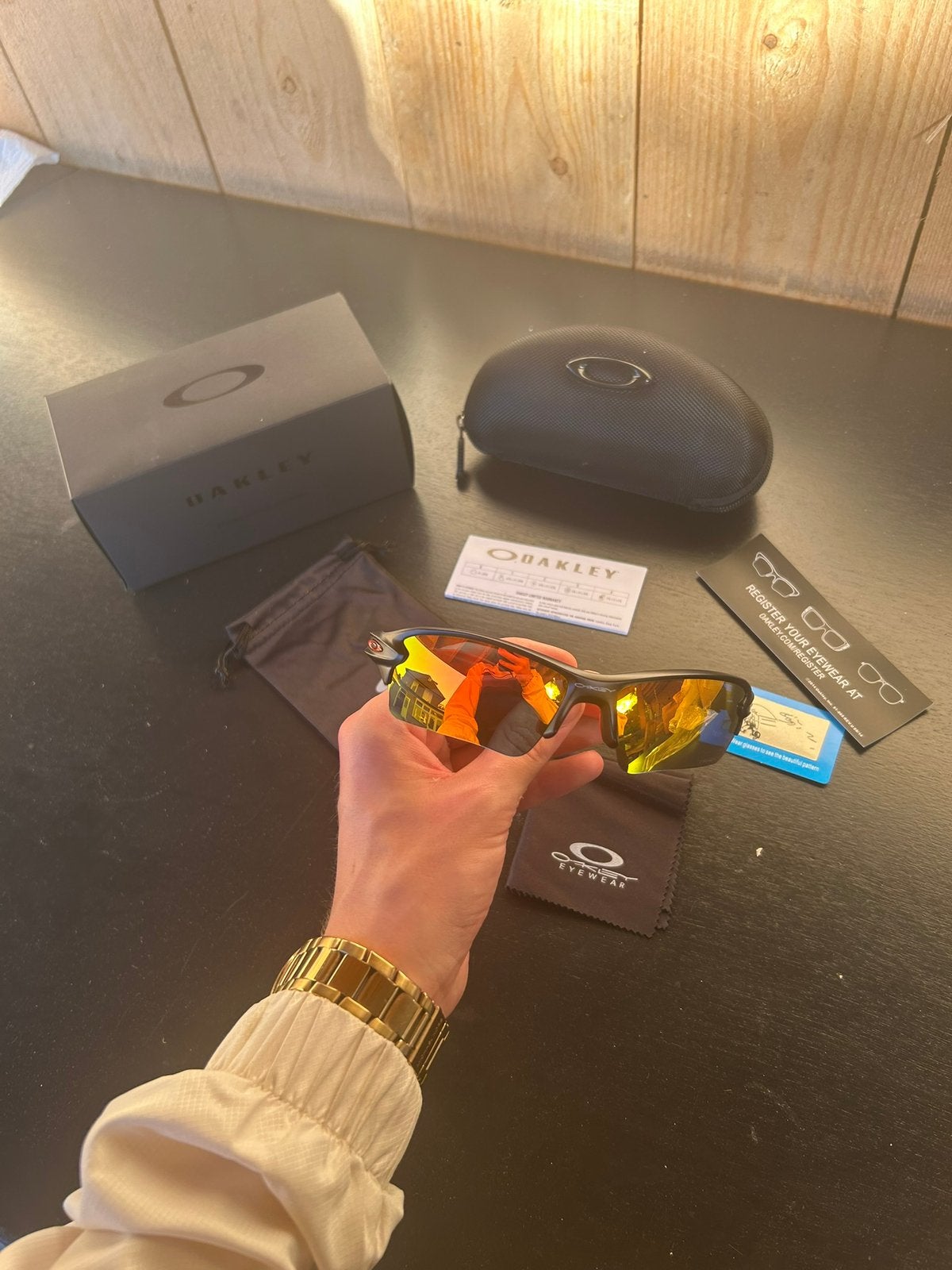 Oakley Flak 2.0 xl zonnebril - nieuwstaat rood, Sieraden, Tassen en Uiterlijk, Zonnebrillen en Brillen | Heren, Zonnebril, Nieuw