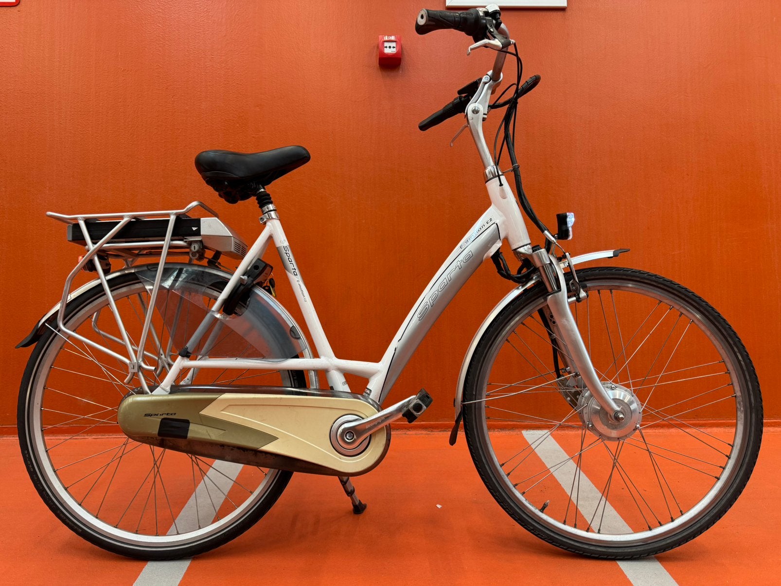Sparta C2 elektrische damesfiets met nieuwe accu 61cm XXL, Fietsen en Brommers, Fietsen | Dames | Damesfietsen, Zo goed als nieuw