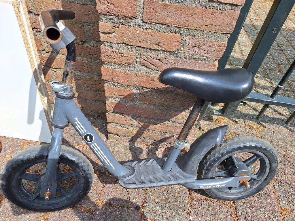 Gebruikte loopfiets voor kinderen, Fietsen en Brommers, Fietsen | Kinderfietsjes, Ophalen
