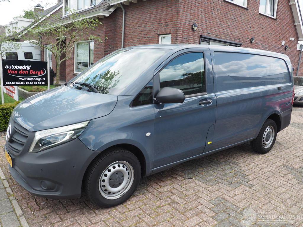 Mercedes-Benz Vito 110CDI Functional Lang (bj 2021), Auto diversen, Schadeauto's, Overige carrosserieën, Mercedes-Benz, Zilver of Grijs