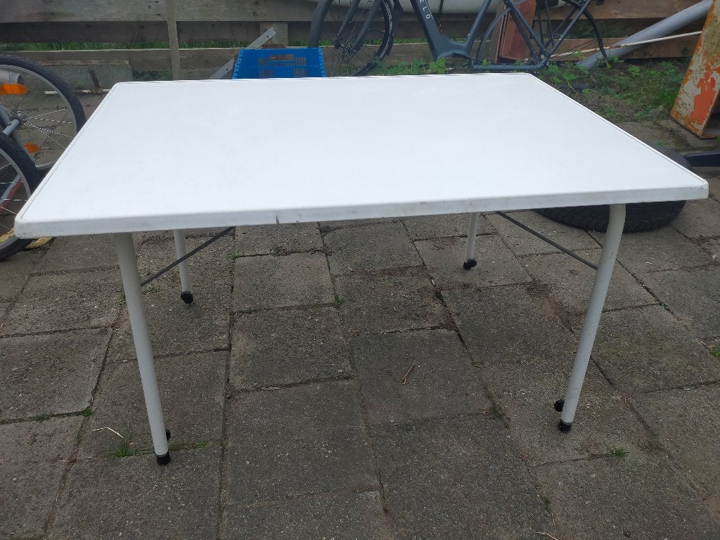 Campingtafeltje 100x68, Caravans en Kamperen, Ophalen, Gebruikt, Campingtafel