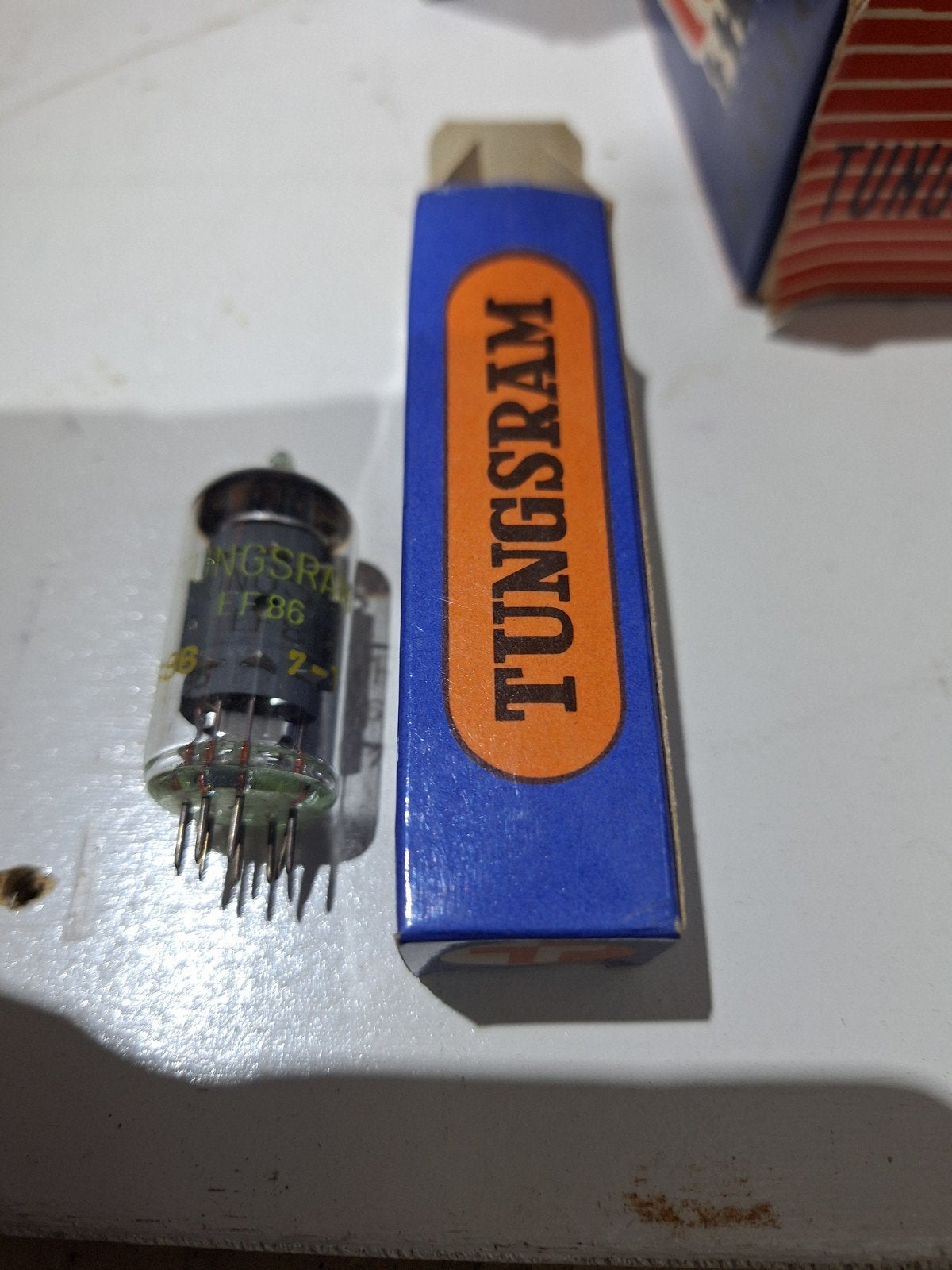 Tungsram EF86 buis - Nieuw in doos, Ophalen of Verzenden, Nieuw