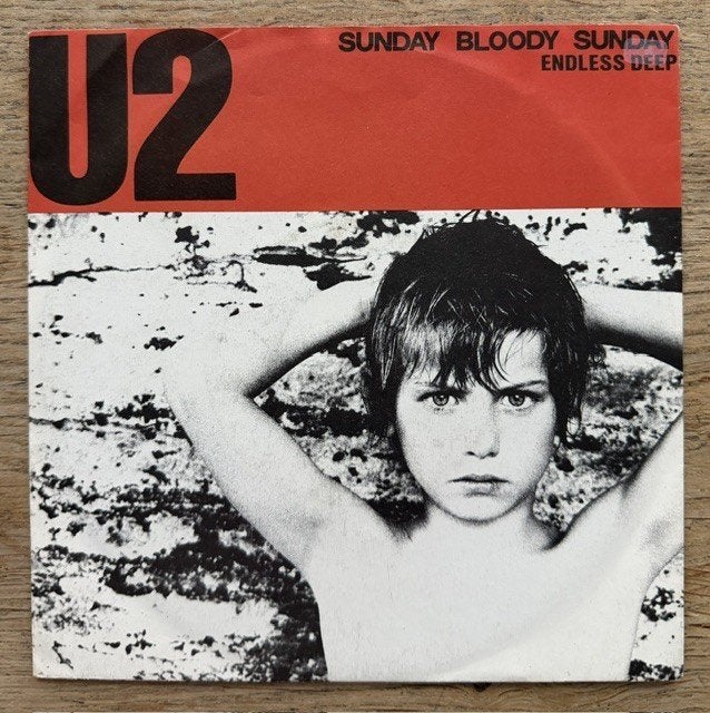 U2 - Sunday bloody sunday, Cd's en Dvd's, Vinyl Singles, Fotohoes, 7 inch, Ophalen of Verzenden, Zo goed als nieuw