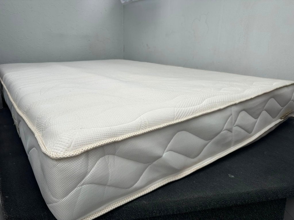 Matras, lattenbodem, legs, Huis en Inrichting, Slaapkamer | Matrassen en Bedbodems, Ophalen, Tweepersoons, 140 cm, Zo goed als nieuw
