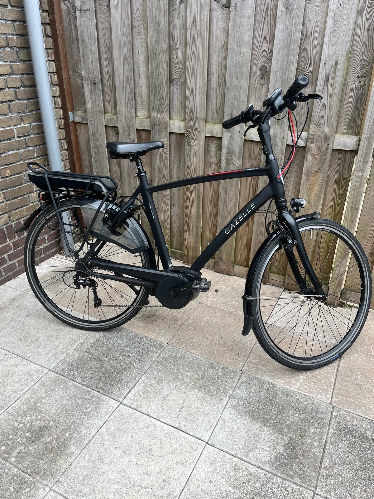 Gazelle chamonix T10 sportive met bosch middenmotor, Fietsen en Brommers, Elektrische fietsen, Gebruikt, Gazelle, 55 tot 59 cm