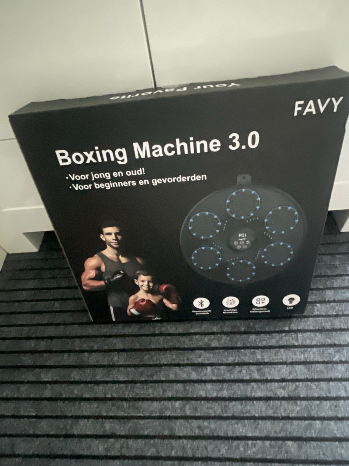 Gratis bijnafavt  Boxing Machine 3.0 - IntTrainer, Ophalen of Verzenden, Nieuw, Boks-accessoire
