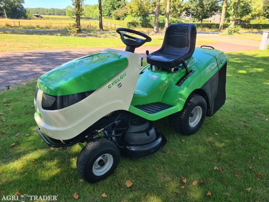 Viking Cyclon zitmaaier met opvangbak hydrostaat., Ophalen, Gebruikt, -, Niet opgegeven