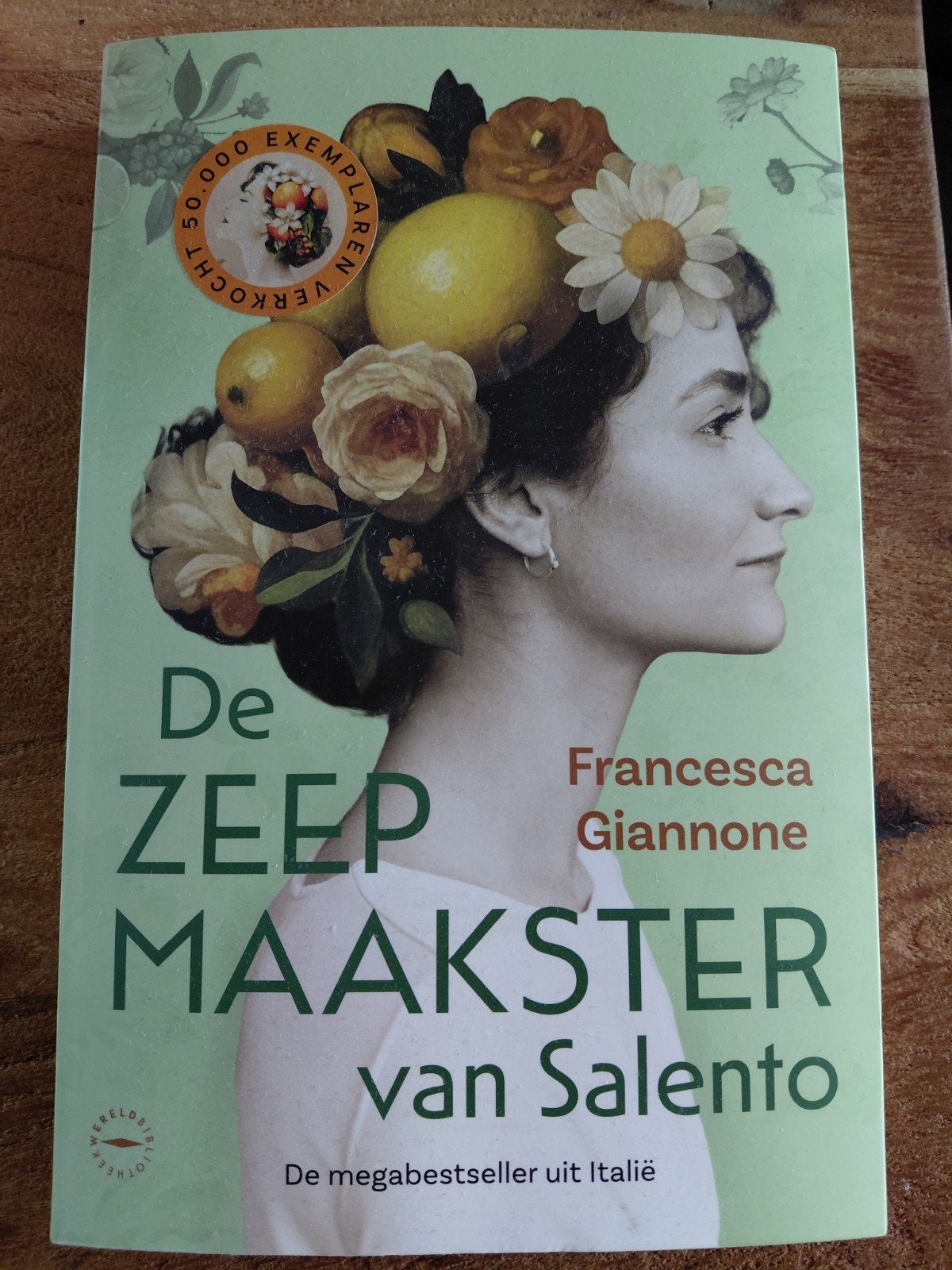De zeepmaakster van Salento, Ophalen of Verzenden, Zo goed als nieuw