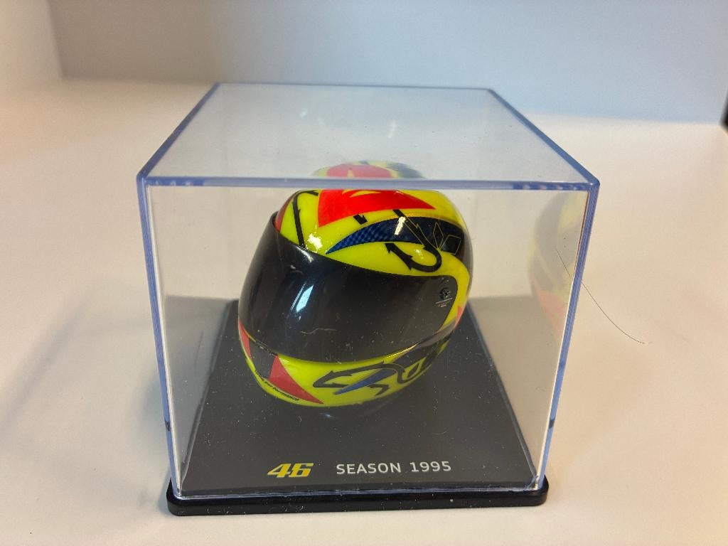 69798: Helm - MotoGP - Valentino Rossi - Season 1995 - 1:5, Overige typen, Zo goed als nieuw, Bachsatztstr. 54 D 72131 Ofterdingen, Germany
