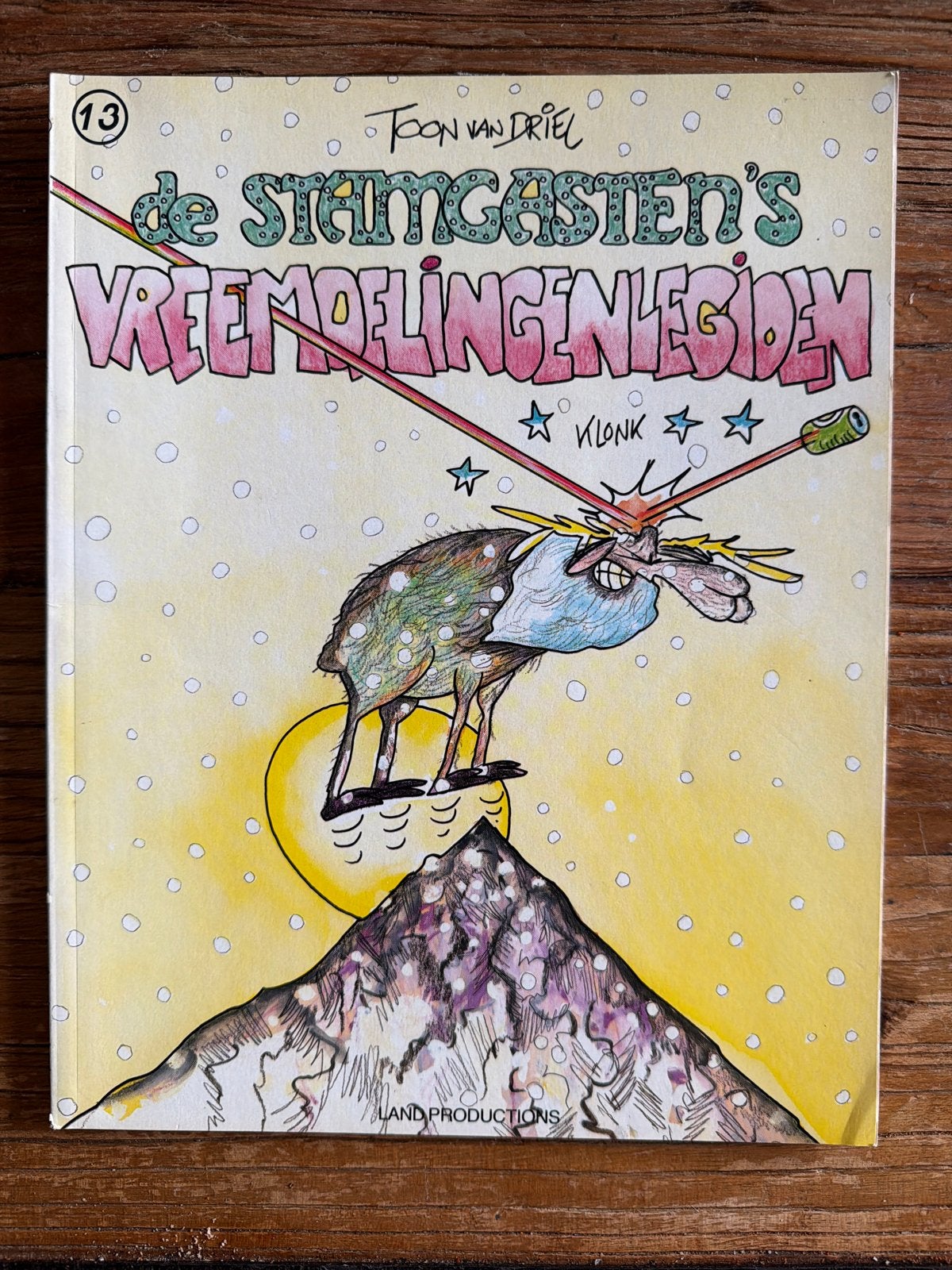 De Stamgasten: Vreemdelingenlegioen (nr. 14) - Toon van Drie, Eén stripboek, Ophalen of Verzenden, Gelezen