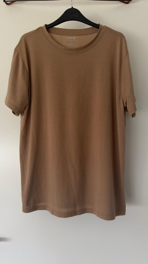 Bruin basic t-shirt, maat XXL, Shein, nooit gedragen, Bruin, Maat 46/48 (XL) of groter, Ophalen of Verzenden, Zo goed als nieuw
