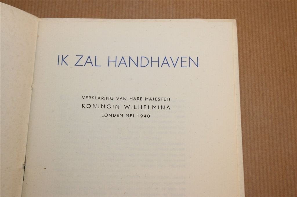 Zeldzaam boekje Wilhelmina 1946 - Oplage 500 ex. - WOII, Ophalen of Verzenden, Tweede Wereldoorlog, Gelezen, Overige onderwerpen
