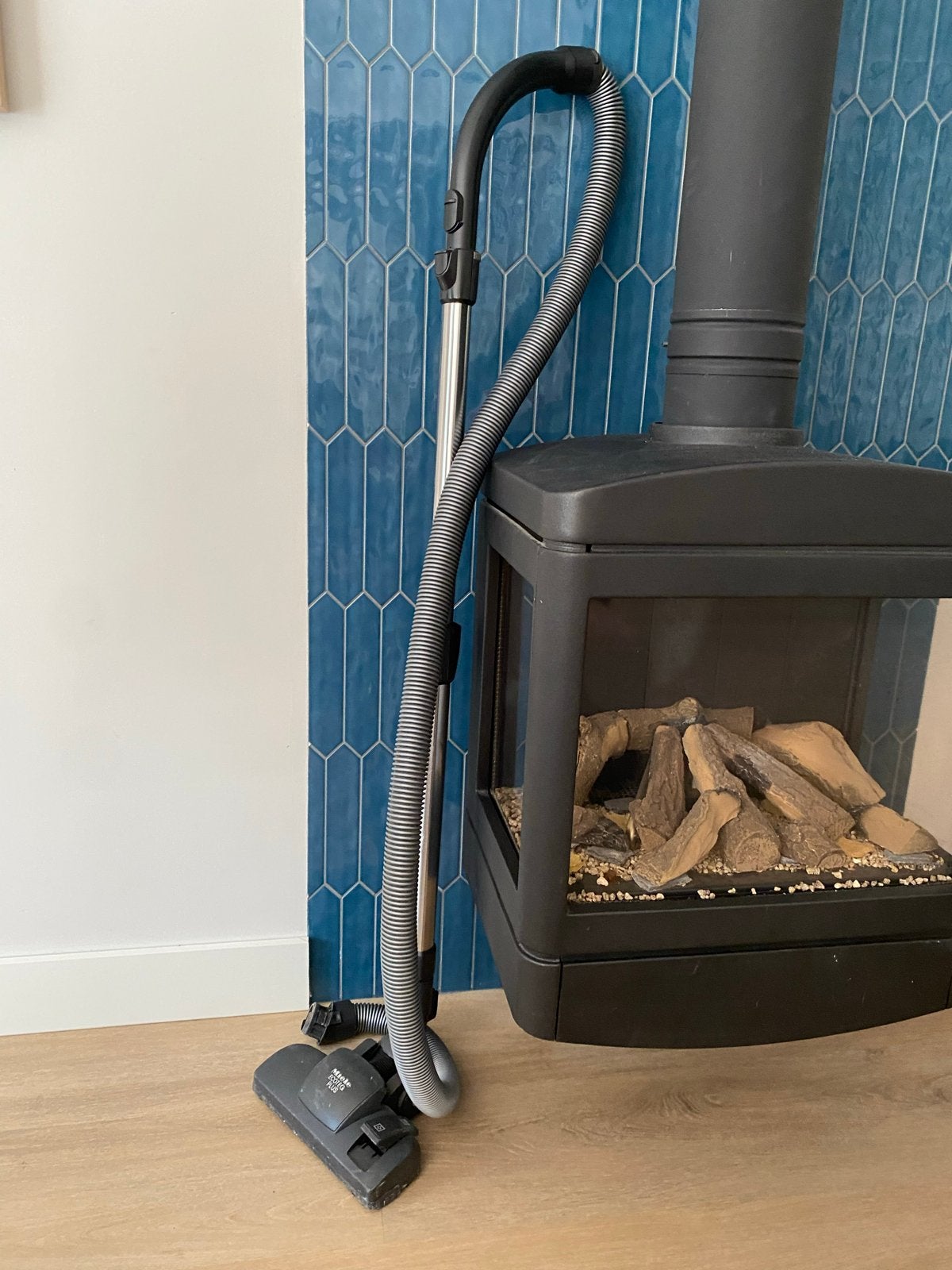 Miele stofzuigerstang met combinatievoetstuk, Witgoed en Apparatuur, Stofzuigers, Stofzak, Inclusief accessoires, Gebruikt, Verzenden