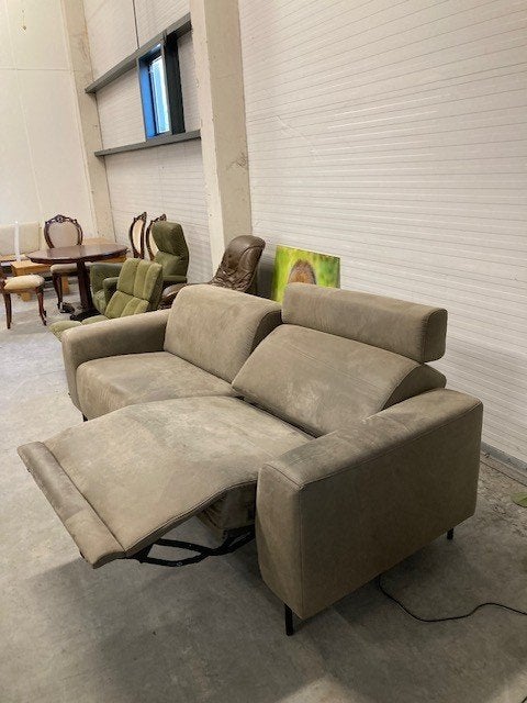 3 zitsbank met 1 relaxplek stof bruin microvezel, Driepersoons, 75 tot 100 cm, Ophalen of Verzenden, Zo goed als nieuw