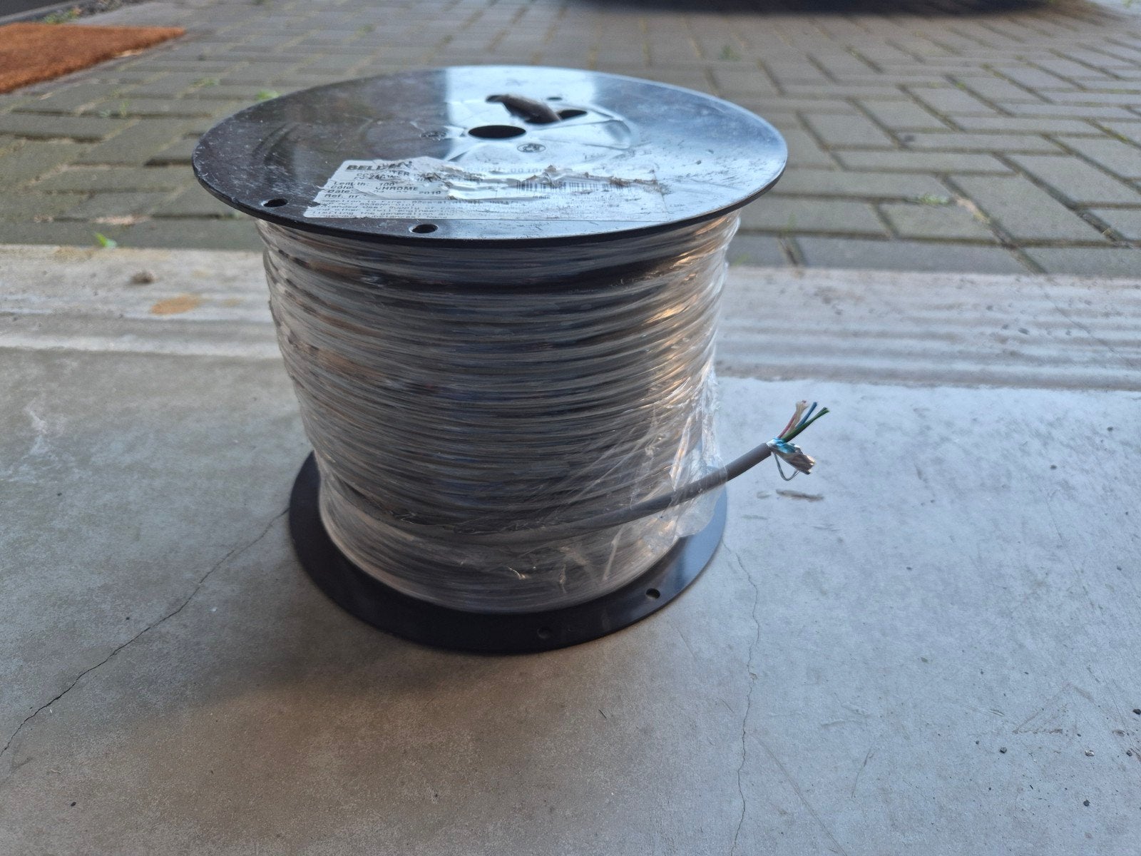 Belden  Computer Kabel - 100m, Ophalen of Verzenden, Nieuw
