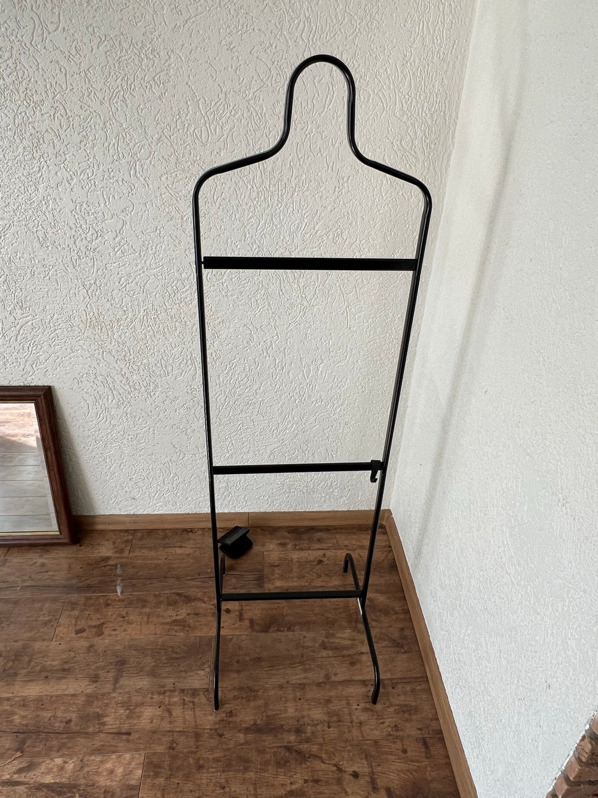 Zwarte metalen kledingstandaard / valet stand, Ophalen, Gebruikt, Metaal, Staande kapstok