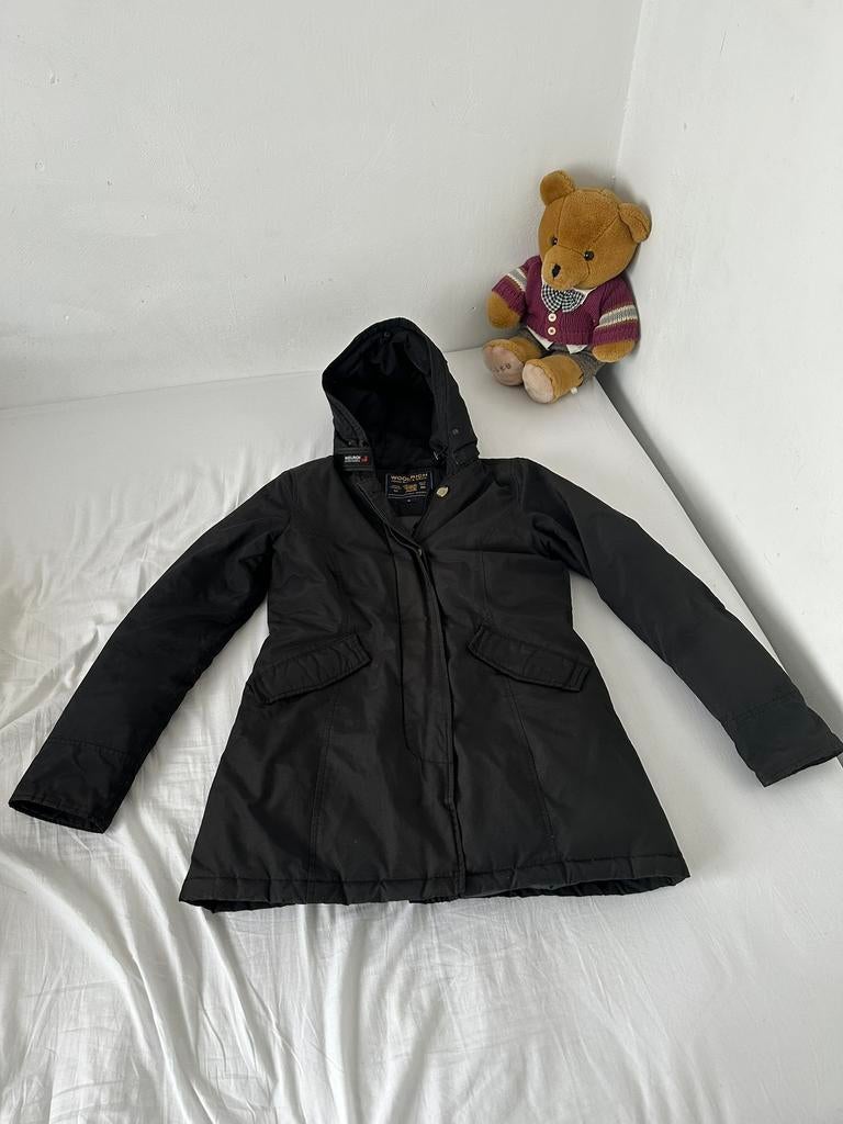 Mooie Woolrich parka jas, Ophalen of Verzenden, Zo goed als nieuw, Maat 38/40 (M), Zwart