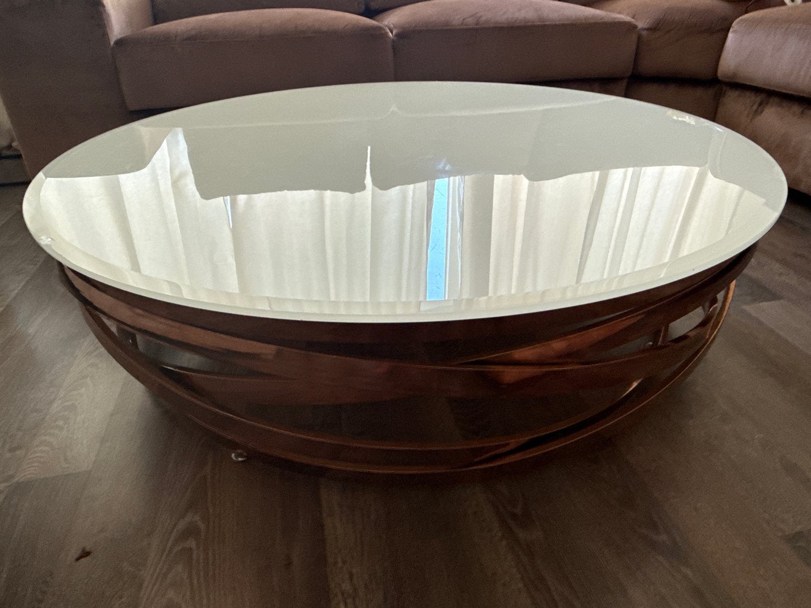 Ronde salontafel met glazen blad en metalen onderstel, Ophalen, Gebruikt, Rond, 50 tot 100 cm