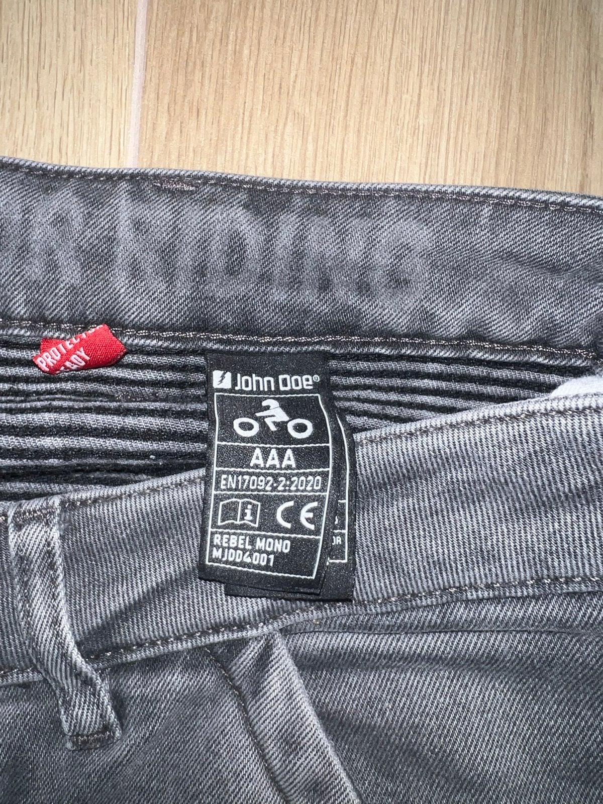 John Doe Rebel Mono Motorjeans Grijs W31/L32 AAA, Ophalen, Gedragen, Grijs, W32 (confectie 46) of kleiner