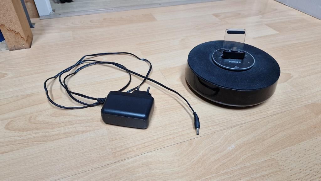 Philips AS111/12-docking station bluetooth wekker klok, Ophalen of Verzenden, Gebruikt, Digitaal