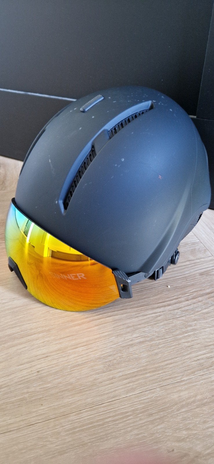 Sinner Skihelm met Vizier - Zwart, Ophalen of Verzenden, Zo goed als nieuw, Overige typen