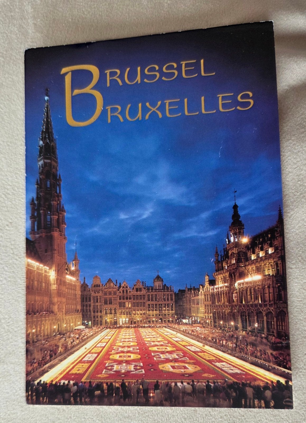 Brussel Grote Markt - Bloementapijt  2002, Verzamelen, Verzenden, 1980 tot heden, Gelopen, Brussel (Gewest)