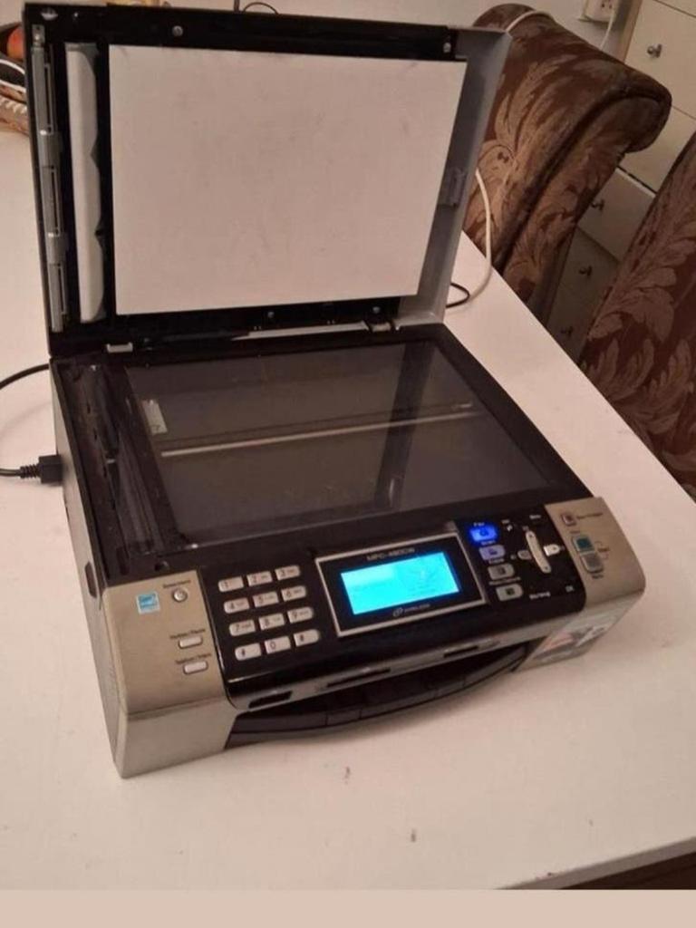 Brother merk Printer en scanner LC1100BK/Y., Ophalen